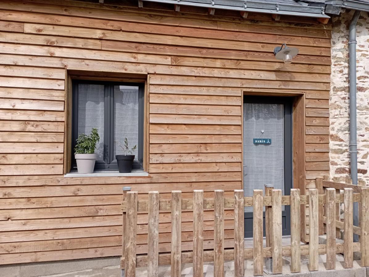 Les Gites Du Petit Marcel Soudan  Exterior foto