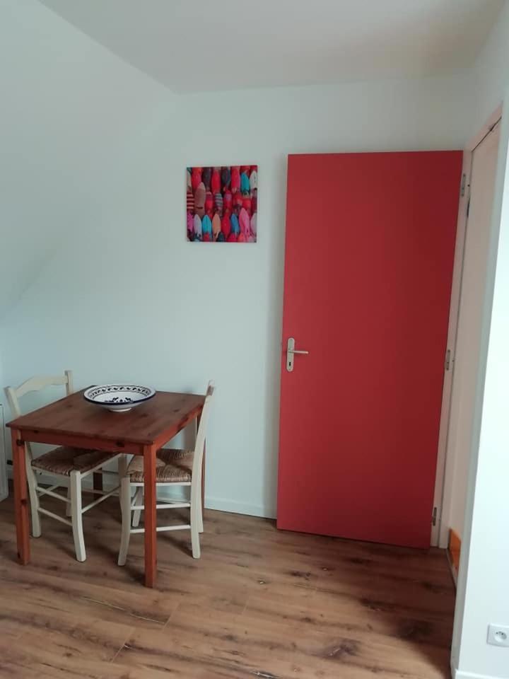 Les Gites Du Petit Marcel Soudan  Exterior foto